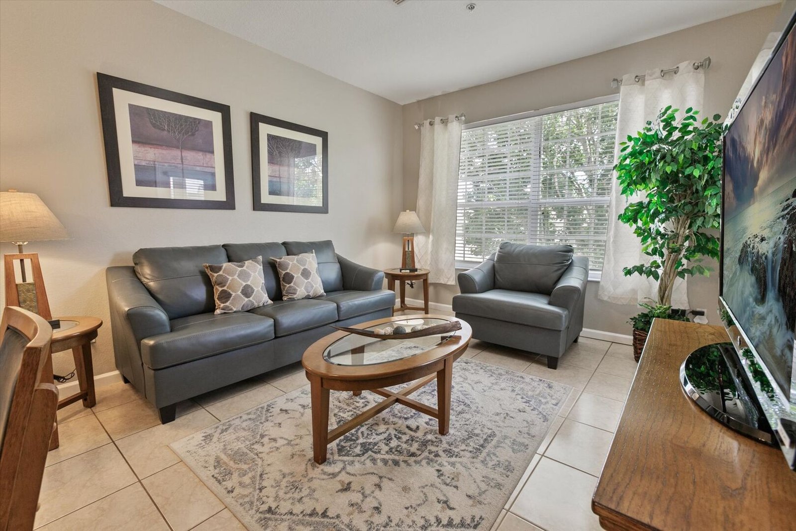 8107 Coconut Palm Way #305