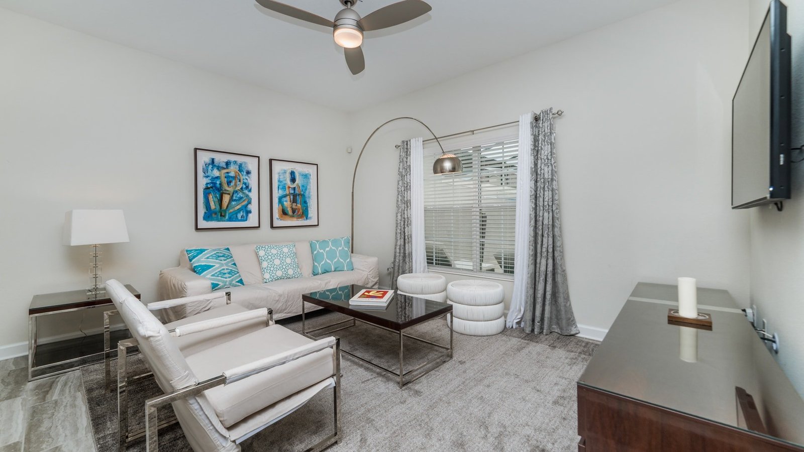 1595 Moon Valley Drive